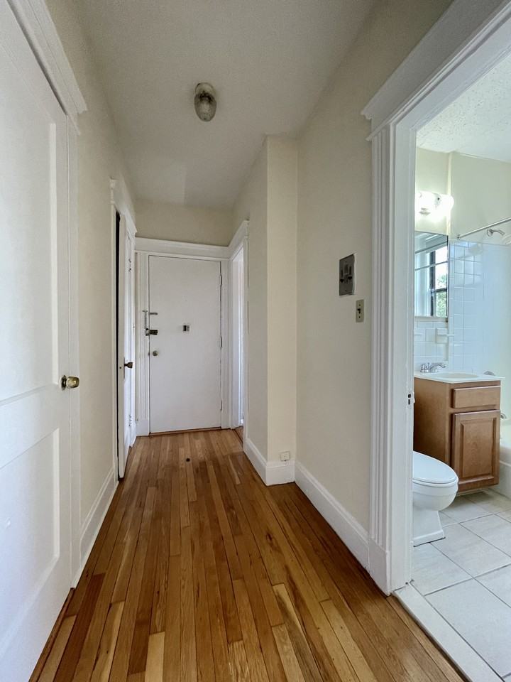 1152 Commonwealth Ave #48 - Photo 2 of 6
