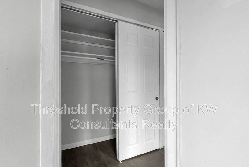 61 N 21st St #J - Photo 3 of 22