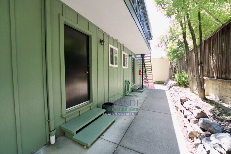 1562 Sir Francis Drake Blvd #4 - Photo 2 of 15