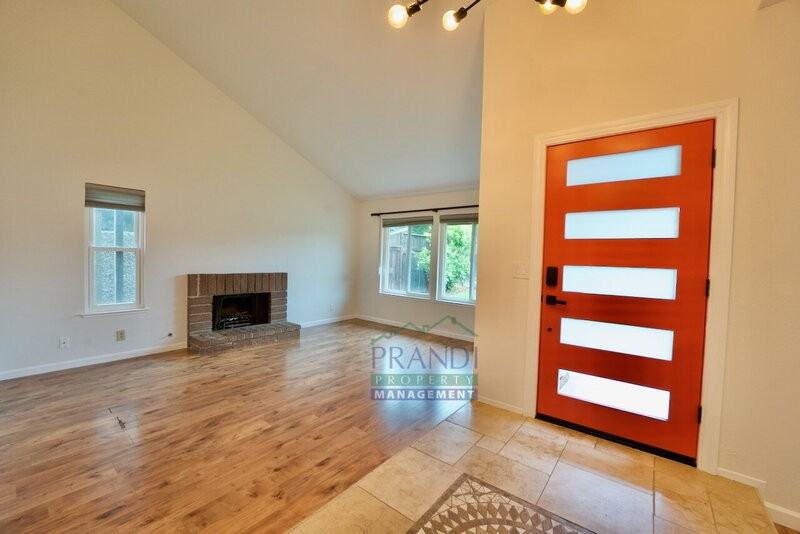 9 Quince Ct - Photo 4 of 28