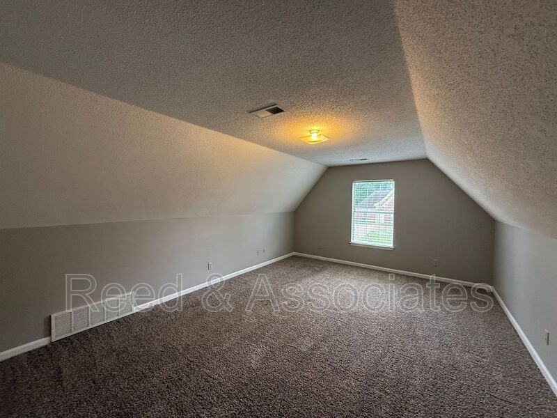 6722 Whitten View Ln - Photo 6 of 11
