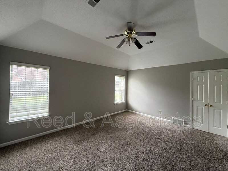 6722 Whitten View Ln - Photo 7 of 11