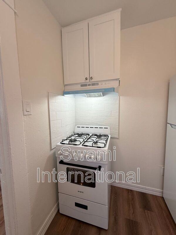 1002 Island Ave - Photo 5 of 14