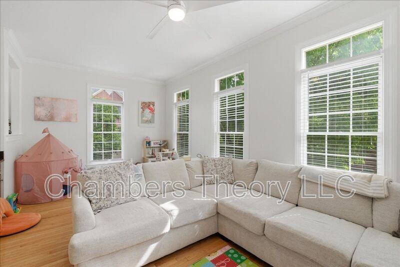 6400 Gladys May Ln - Photo 6 of 45