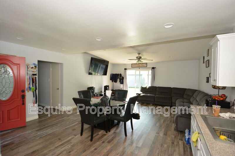 1500 Ukiah St - Photo 4 of 10