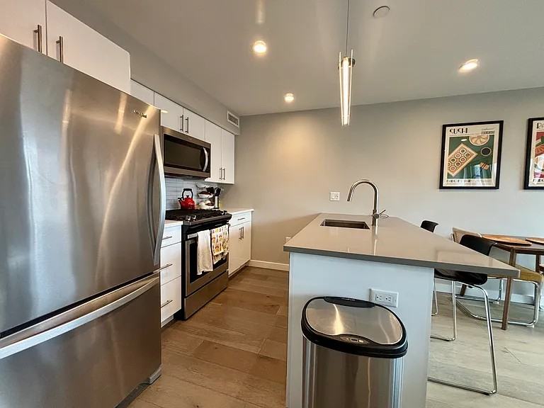 244 Hanover St #510 - Photo 4 of 18