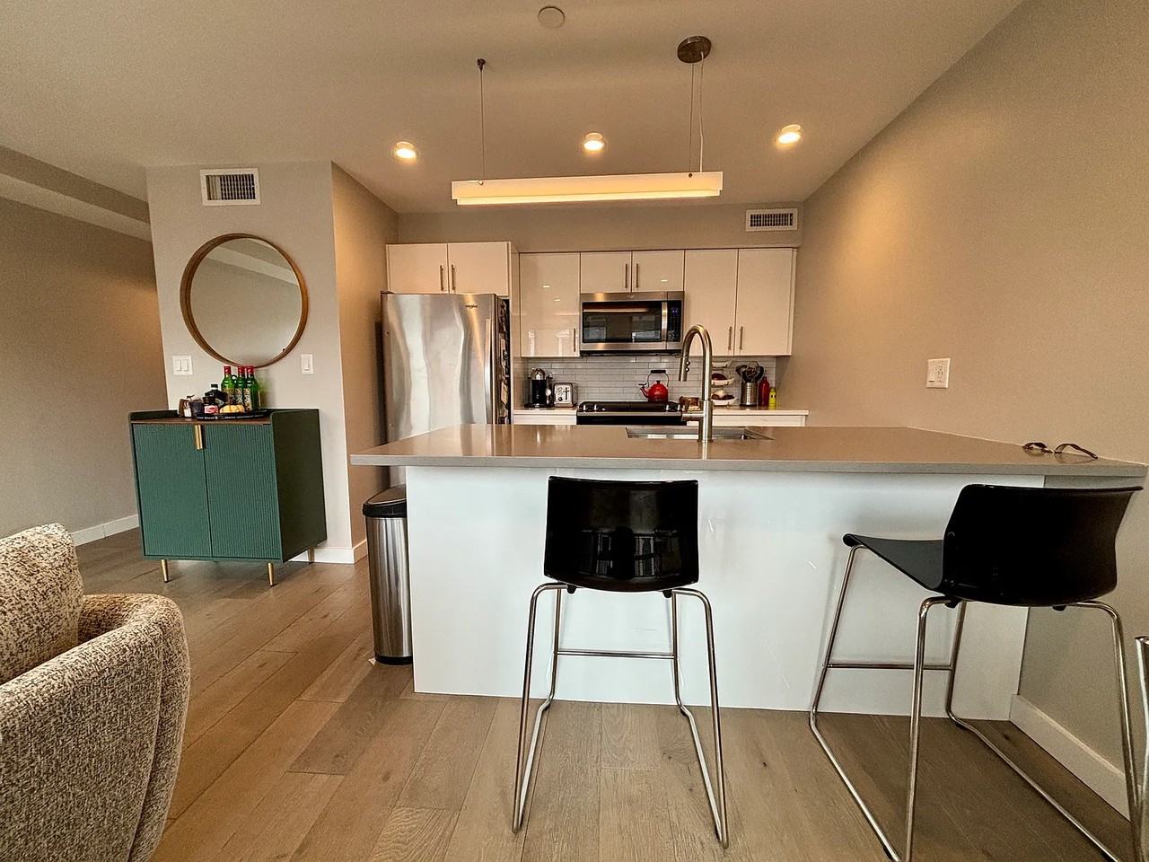 244 Hanover St #510 - Photo 5 of 18