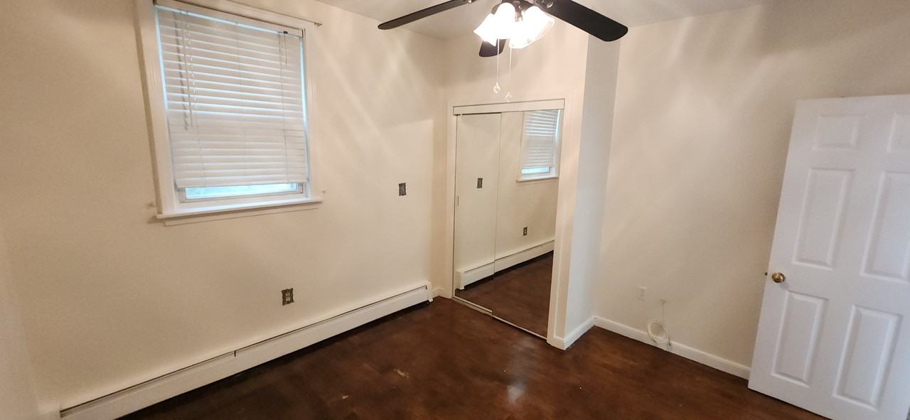 667 Saratoga St #2 - Photo 6 of 10