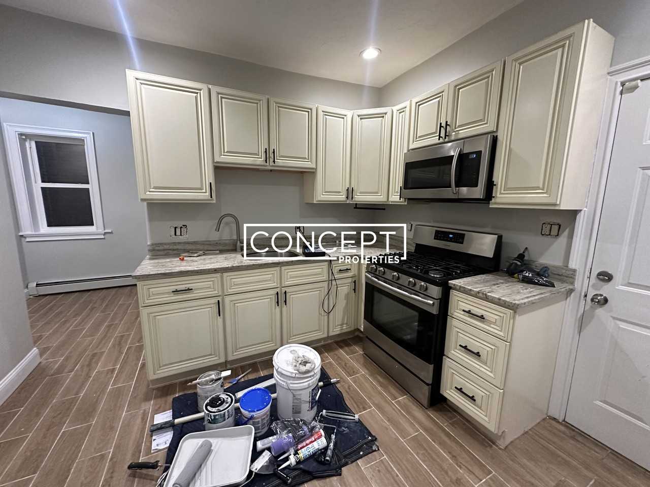 94 Winthrop St #2 - Photo 6 of 14