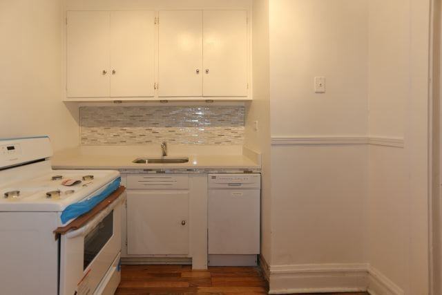 443 W Melrose St #AW9 - Photo 5 of 20