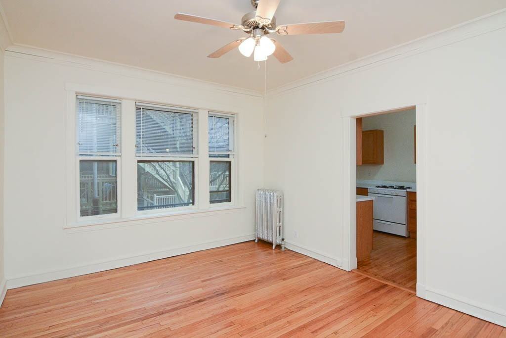 2441 W Sunnyside Ave #8Q - Photo 7 of 19