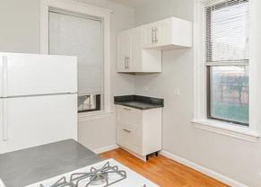 1007 N California Ave #2R - Photo 1 of 1