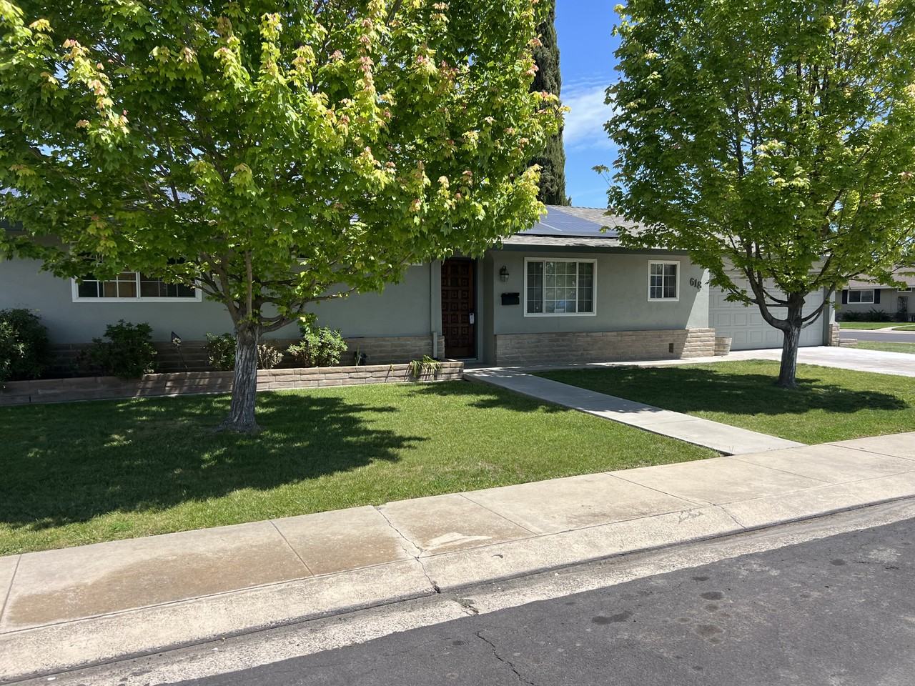 618 Madsen Dr #NA - Photo 2 of 14