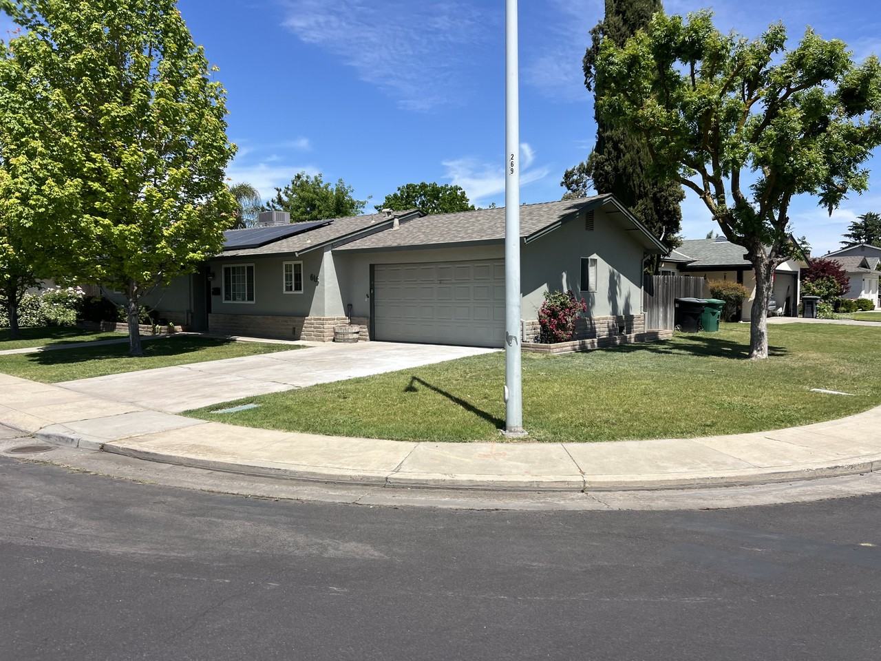 618 Madsen Dr #NA - Photo 4 of 14