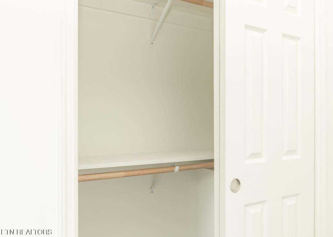 2642 Summitt Ave #2 - Photo 2 of 9