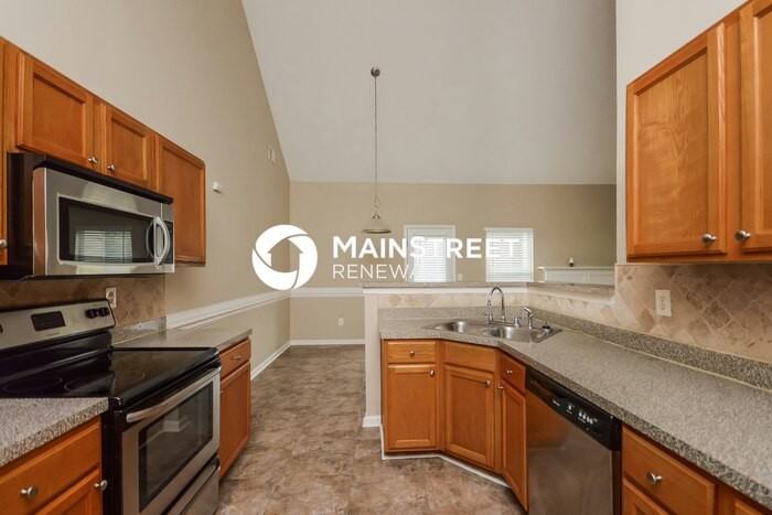 485 Trousseau Ln - Photo 7 of 16