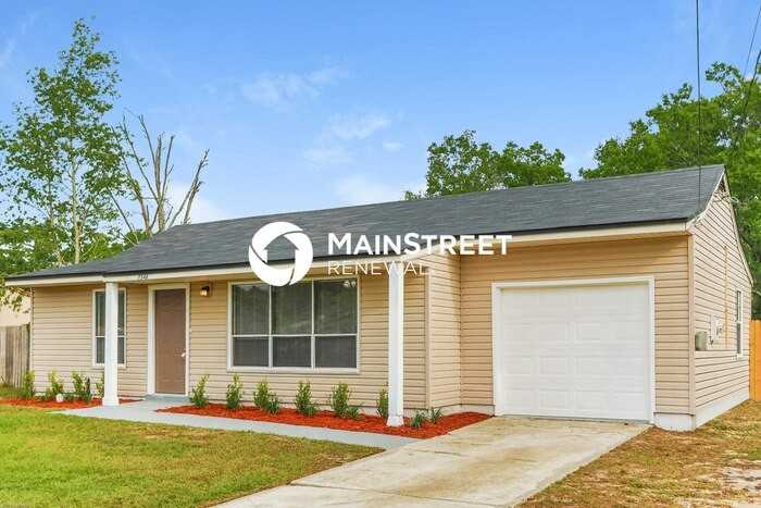 7540 Collins Ct - Photo 4 of 16