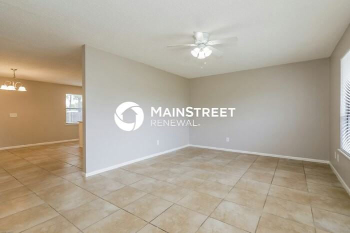 7540 Collins Ct - Photo 5 of 16