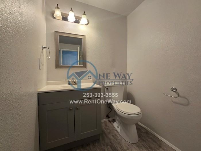 814 196th St E - Photo 2 of 11
