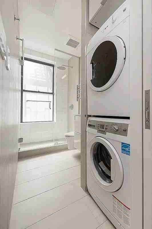 7 Rivington St #10 - Photo 5 of 5