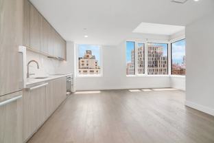 200 E 23rd St #14G - Photo 1 of 1