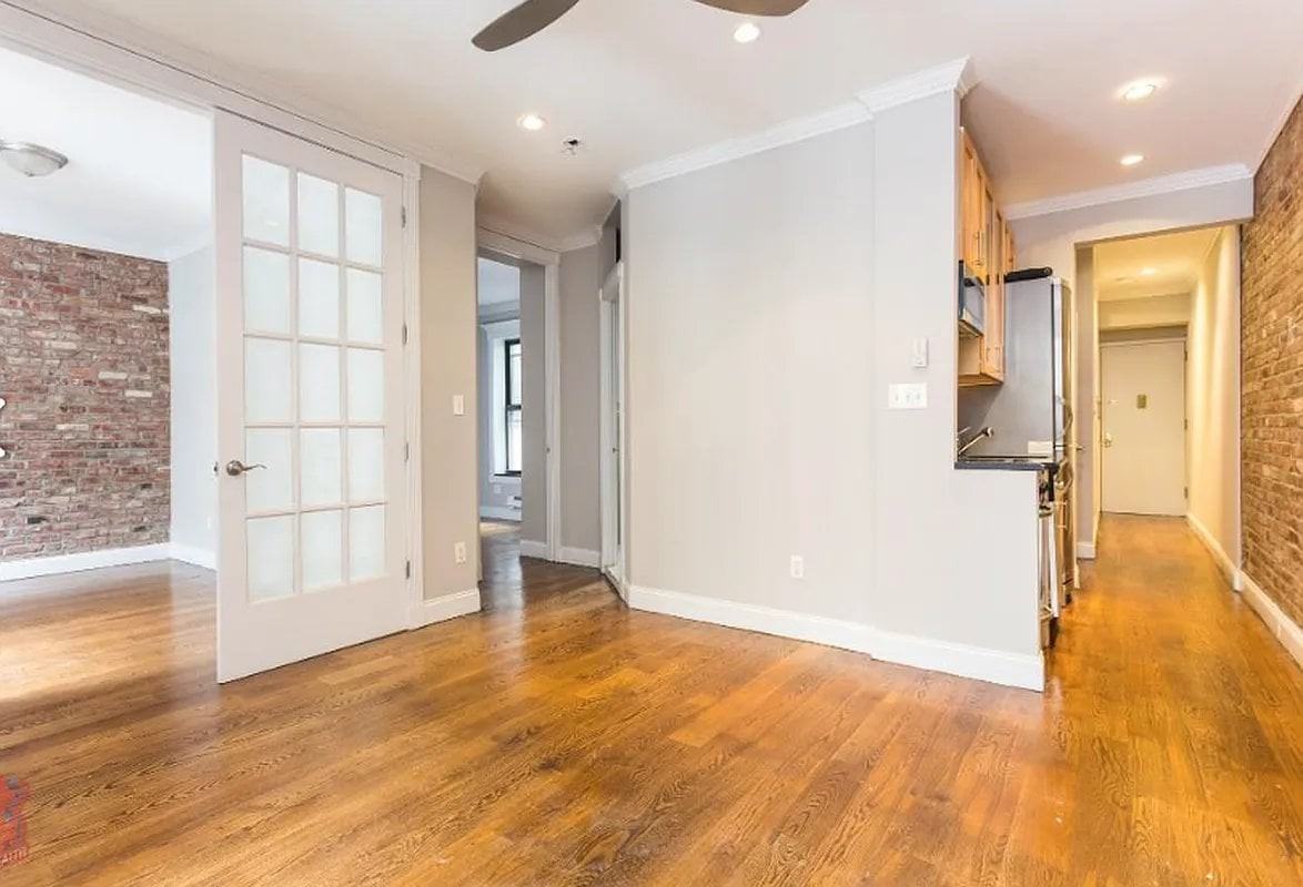318 2nd Ave #5 - Photo 2 of 3