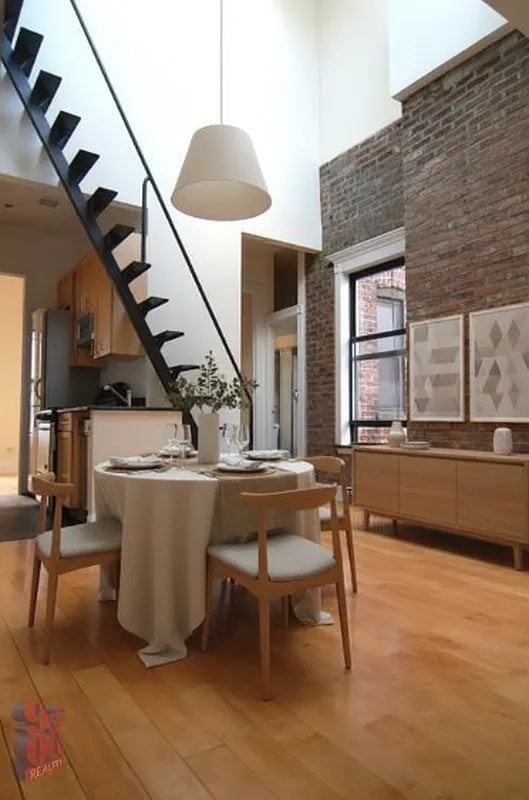 318 2nd Ave #5 - Photo 3 of 3