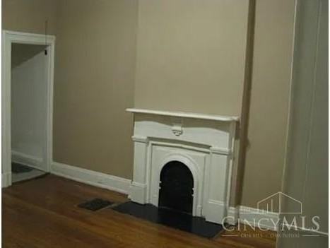 2235 Victor St - Photo 7 of 15