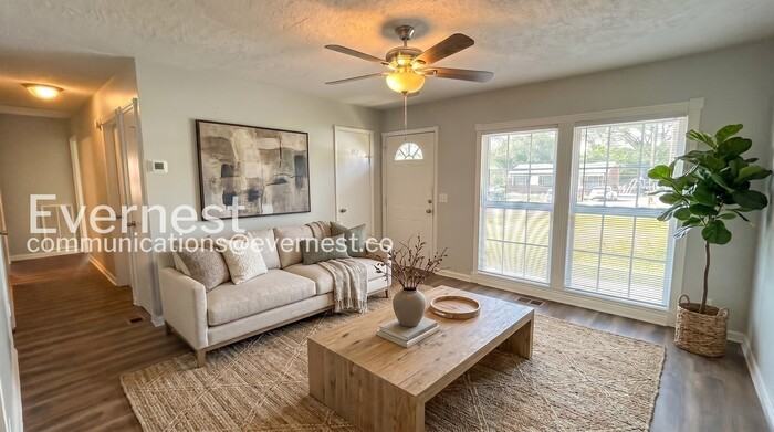 1921 Dabbs Ave - Photo 7 of 26