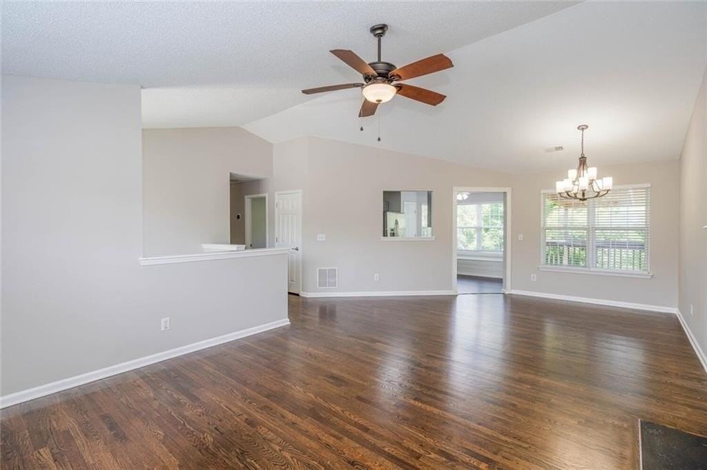3272 Peach Ct Nw - Photo 7 of 50