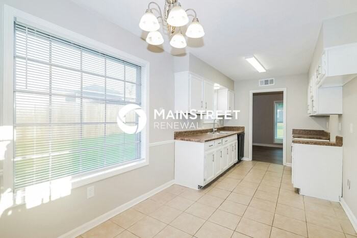 5638 Longacre Ave - Photo 7 of 17