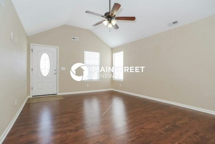 1106 Se Oak Ridge Dr - Photo 3 of 16