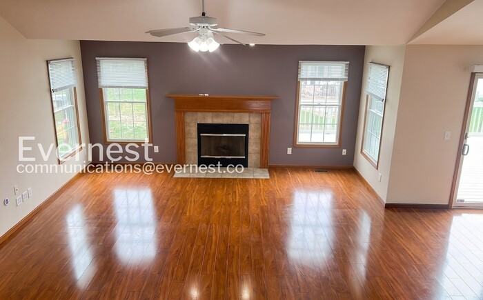 4369 Houser Dr - Photo 2 of 50