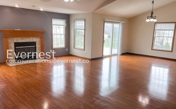 4369 Houser Dr - Photo 5 of 50