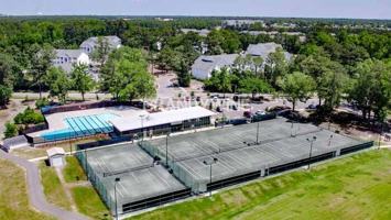 featured image of 835 Coosaw Pl