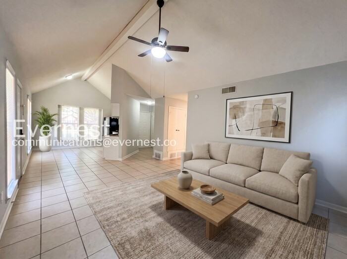 6420 Forestgate Rd - Photo 4 of 22