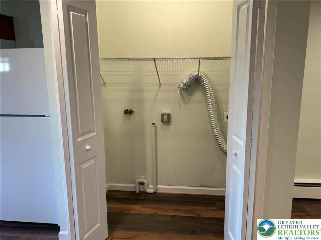 136 Bankway St #B - Photo 5 of 9