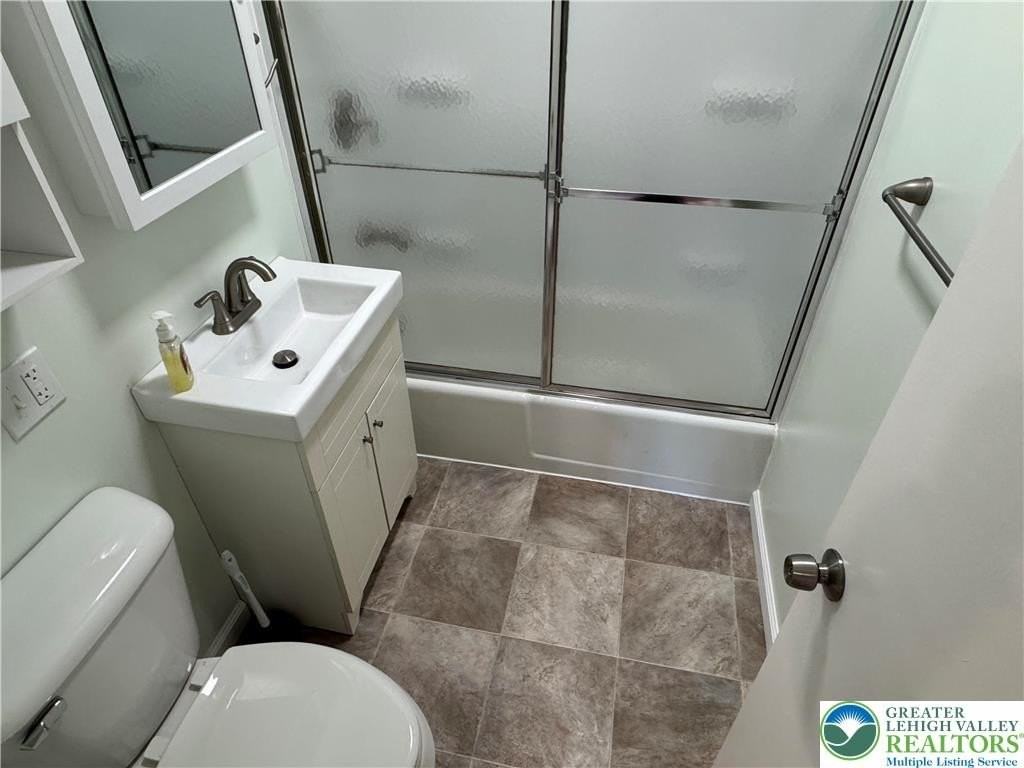136 Bankway St #B - Photo 7 of 9
