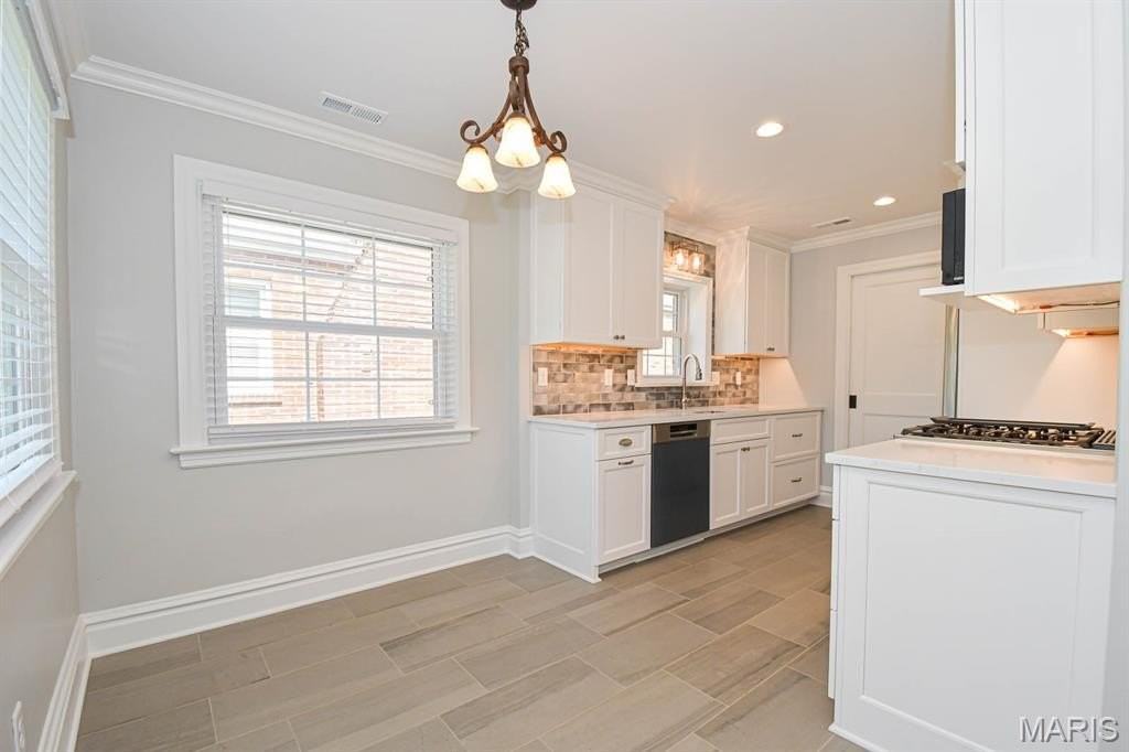 5114 Michael Ave - Photo 7 of 28