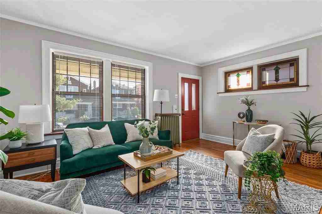 4989 Tholozan Ave #1stFL - Photo 4 of 21