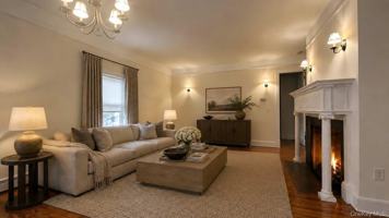 featured image of 14 Karen Ct #1