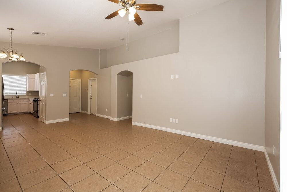 1536 Knoll Heights Ct - Photo 3 of 16