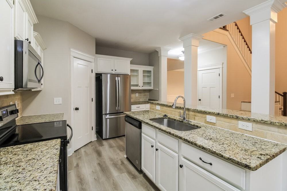 2640 Candlewick Ct - Photo 7 of 17