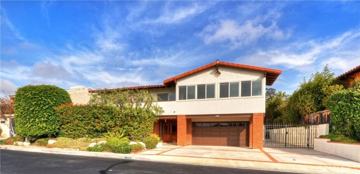 featured image of 720 Emerald Bay