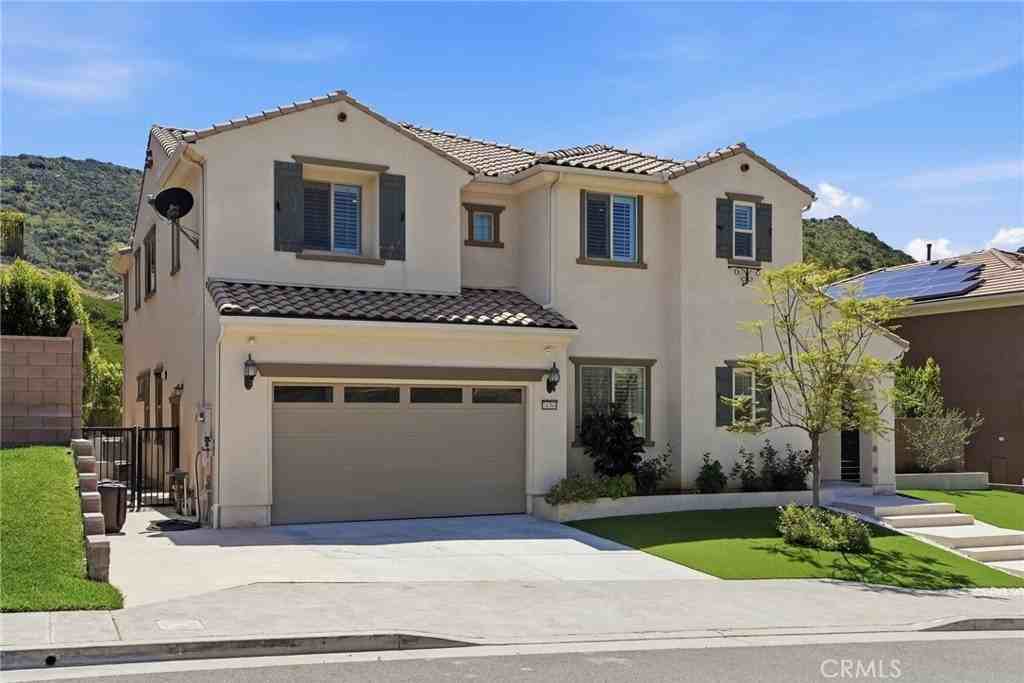 24364 W Clear Creek Pl - Photo 3 of 50