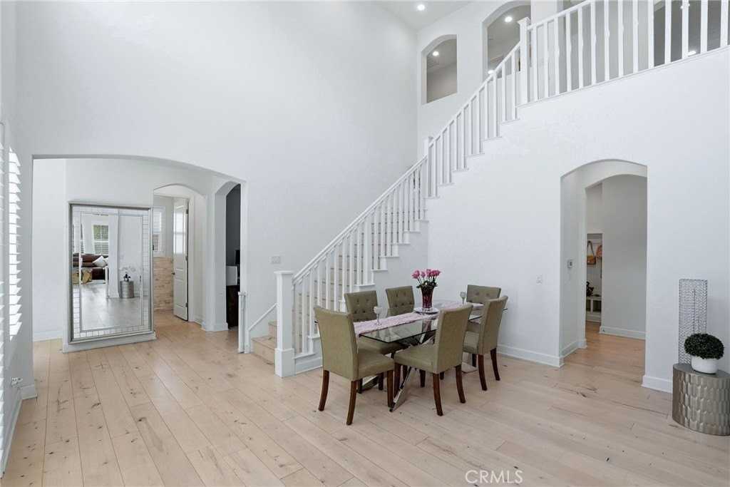 24364 W Clear Creek Pl - Photo 7 of 50