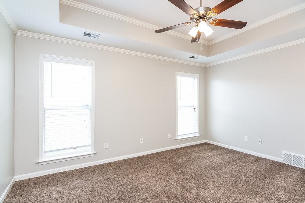 1597 Far Dr - Photo 5 of 15