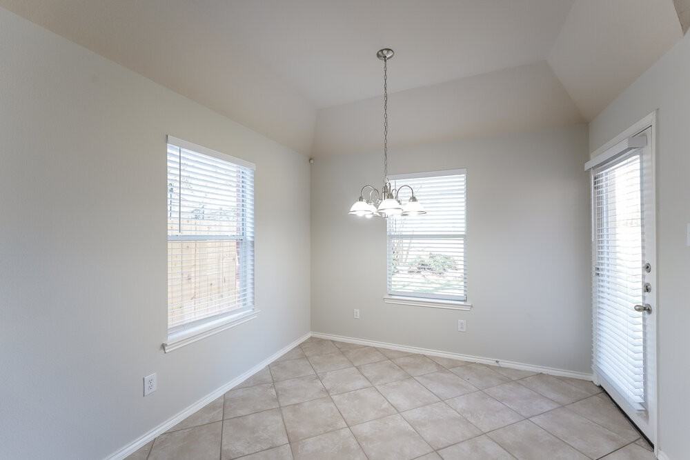 28506 Carly Cove Ln - Photo 5 of 16