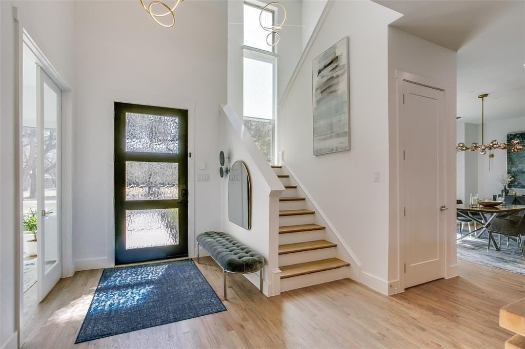 7141 Northaven Rd - Photo 7 of 38