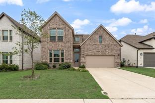 3102 Bunting Dr - Photo 1 of 1